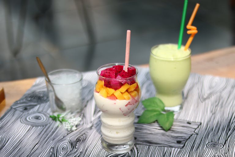Delicious summer smoothies with fresh fruits, perfect for a refreshing treat.