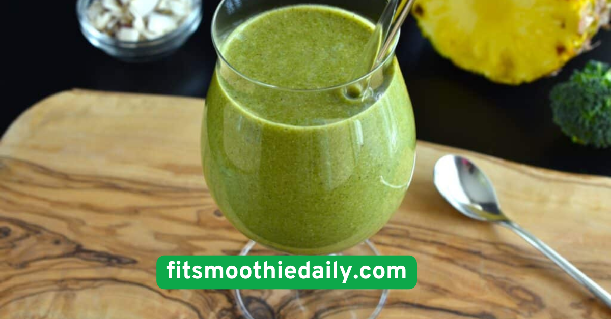 Pineapple Coconut Green Smoothie