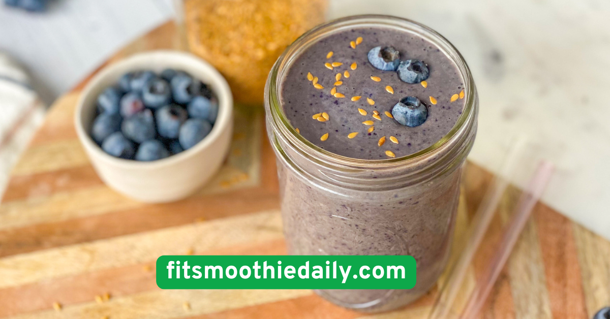 Flaxseed-Berry Cleanse Smoothie